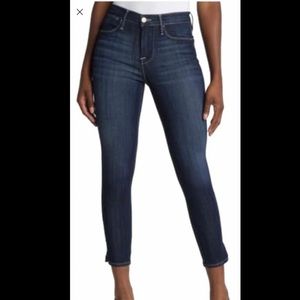 Bebe crop slit jeans